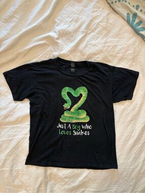 Gildan Black Tee with Green Snake Heart Graphic